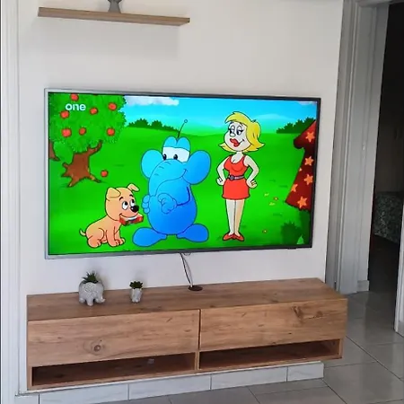 Apartment Makenzy Mermaid 2 Bedroom Larnaca