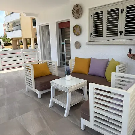 Makenzy Mermaid 2 Bedroom Larnaca