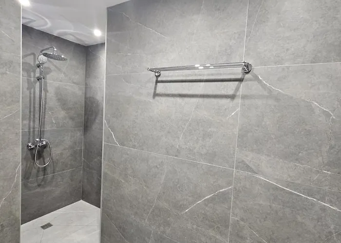 Makenzy Mermaid 2 Bedroom * Larnaca