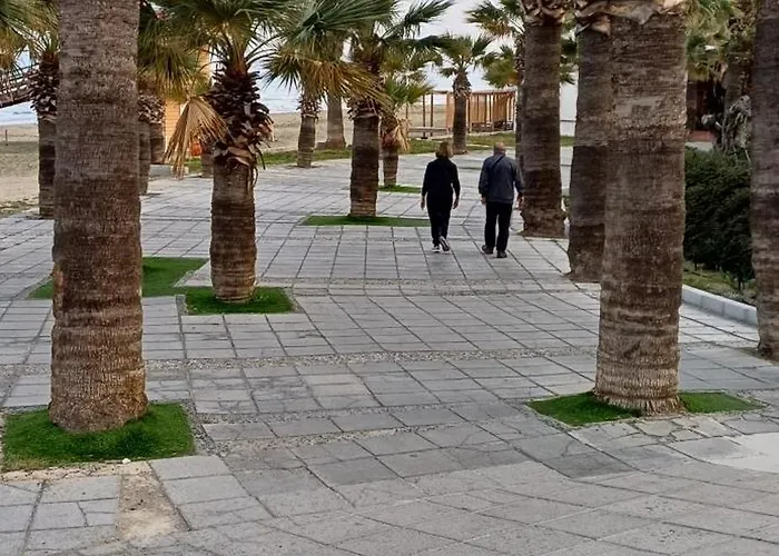 Makenzy Mermaid 2 Bedroom