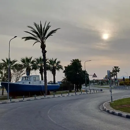 Appartement Makenzy Mermaid 2 Bedroom *