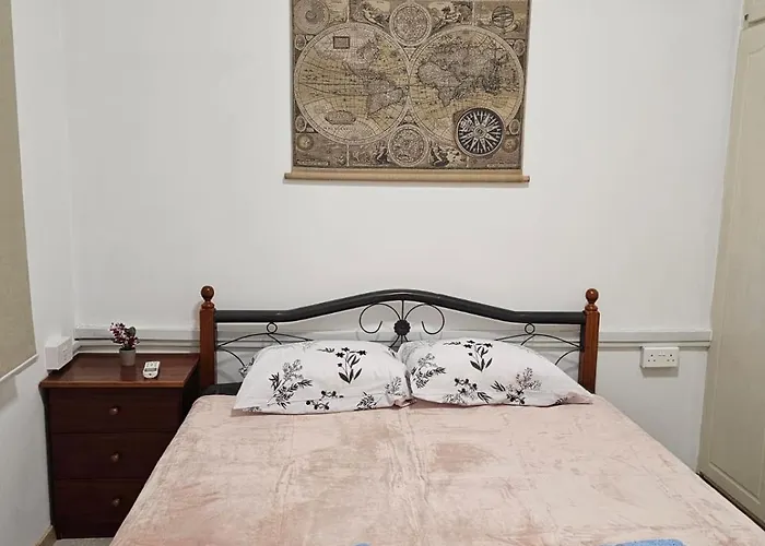 Makenzy Mermaid 2 Bedroom Apartamento Lárnaca