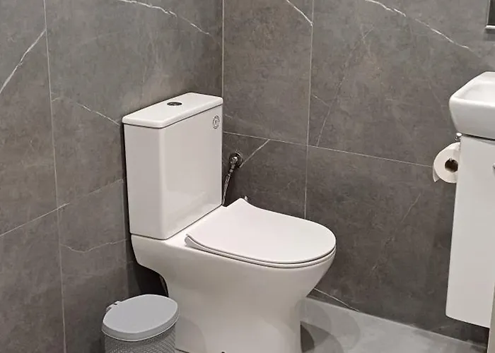 Apartamento Makenzy Mermaid 2 Bedroom Lárnaca