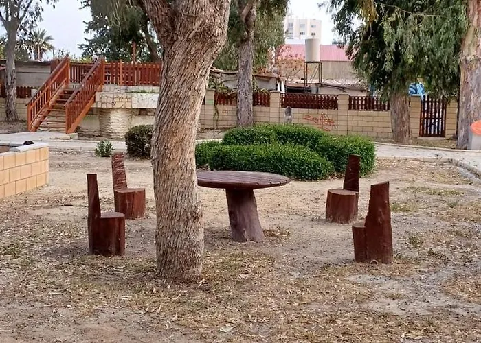 Makenzy Mermaid 2 Bedroom * Lárnaca