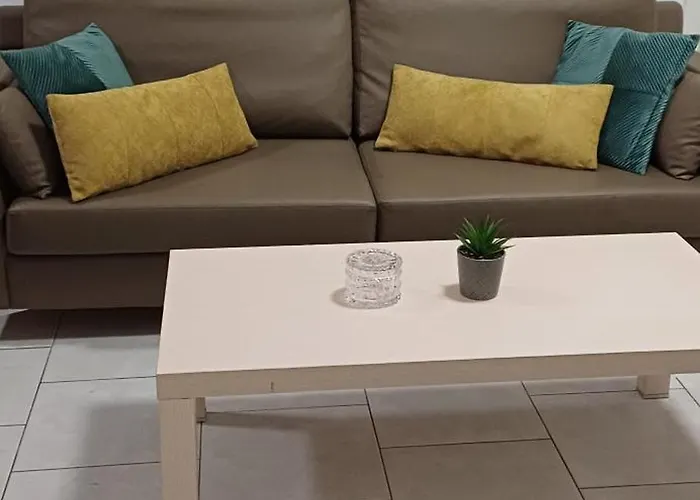 Makenzy Mermaid 2 Bedroom Apartamento Lárnaca