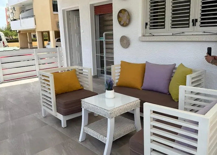 Makenzy Mermaid 2 Bedroom Lárnaca